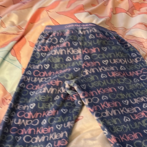 Calvin Klein pyjamas children’s 7-8 - Picture 3 of 3